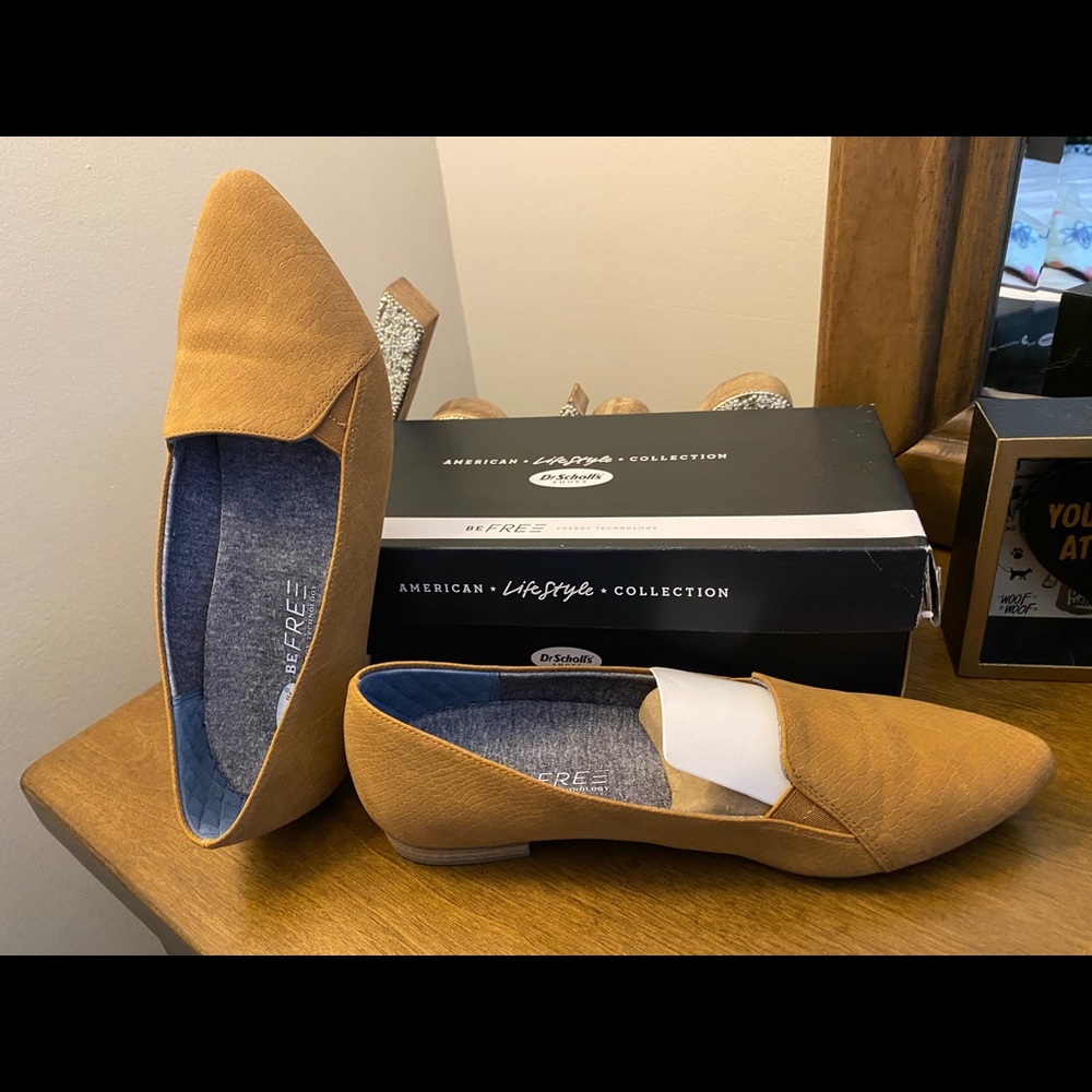 Dr. Scholl's Tan Flats